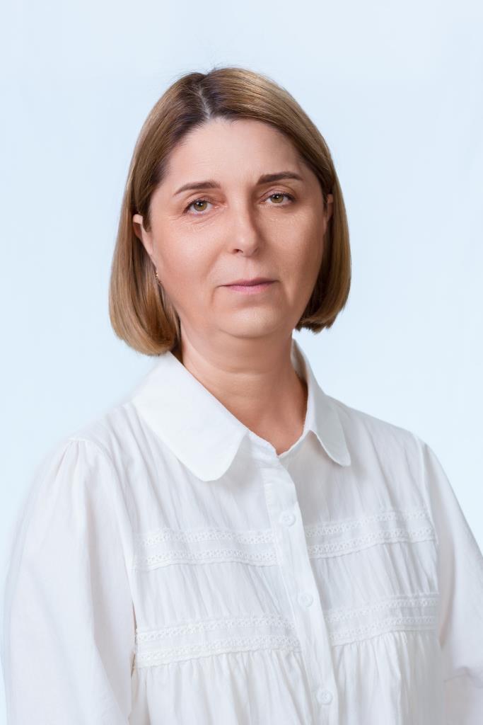 Лобанова Елена Михайловна.